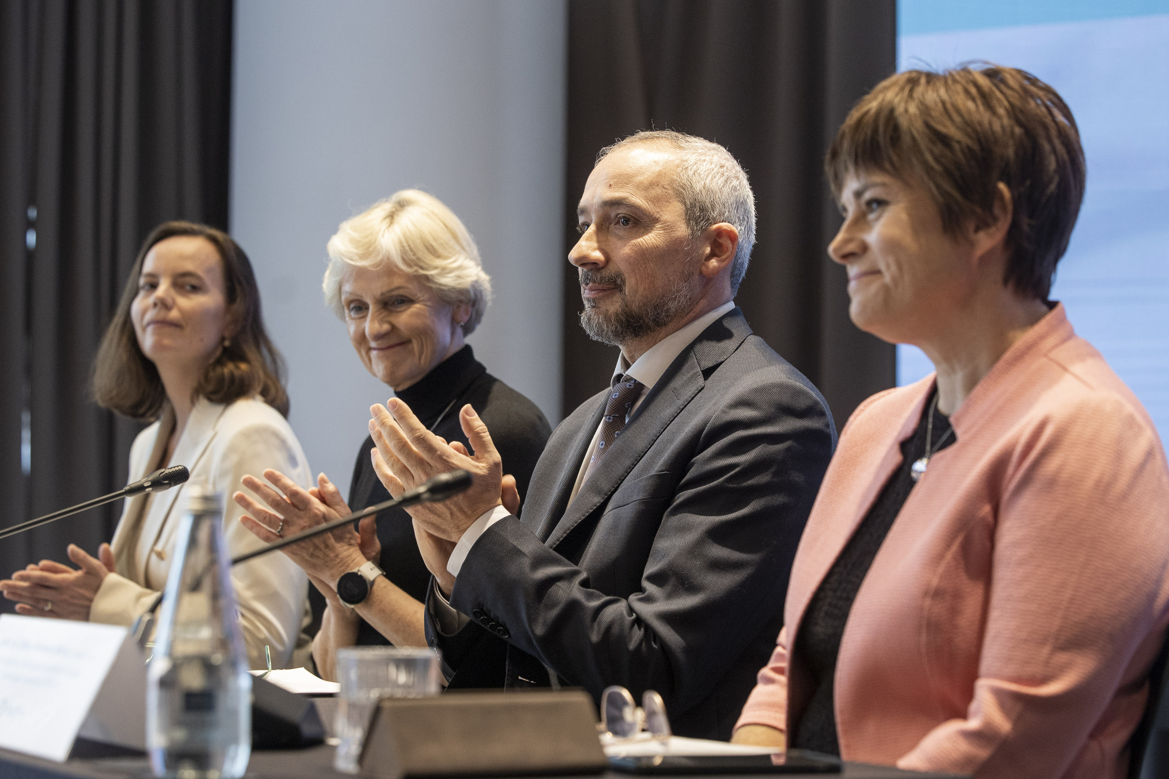 Novinarska konferenca Foto Katja Kodba